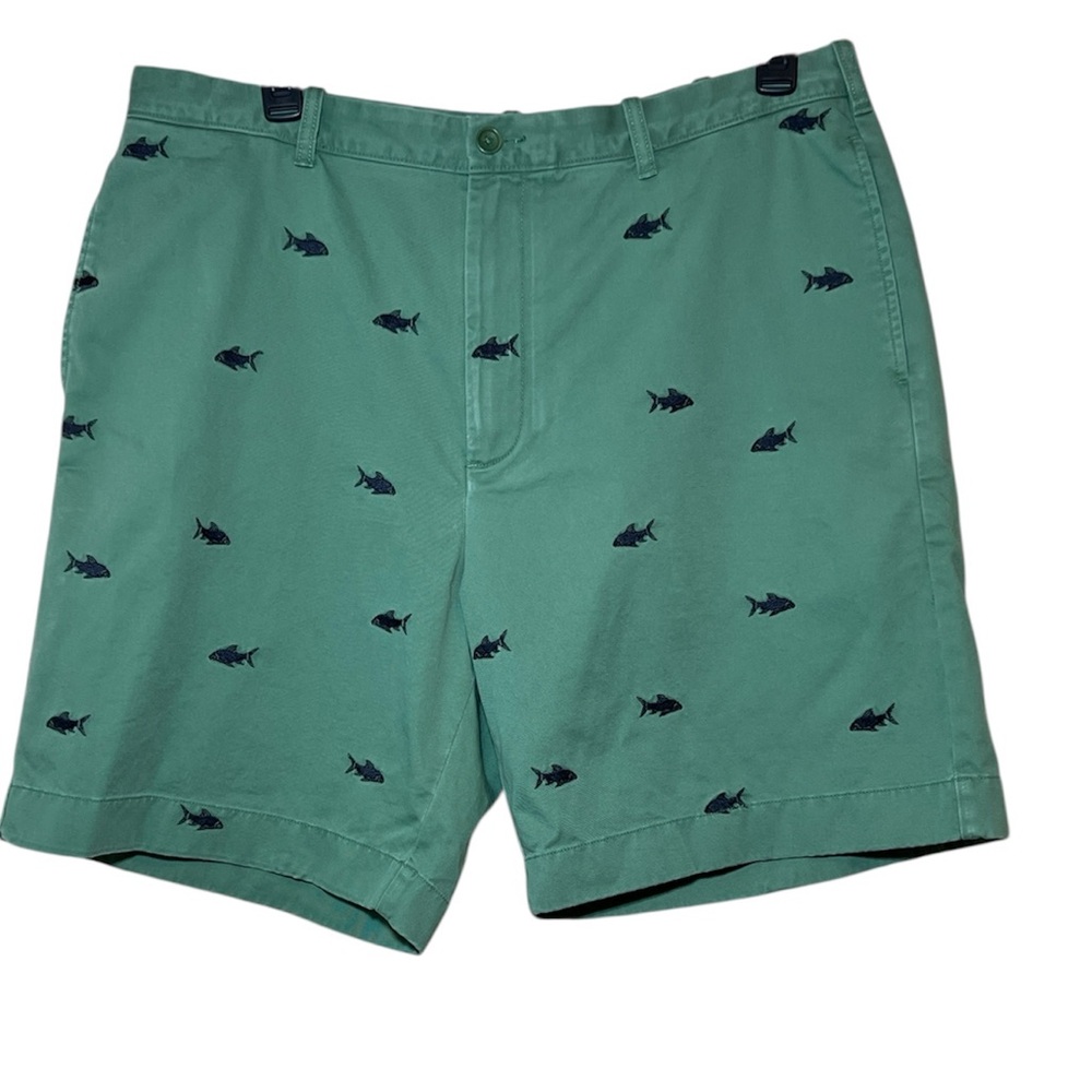 J.Crew Embroidered Fish Shorts Green Size 38 Regular Fit NWT